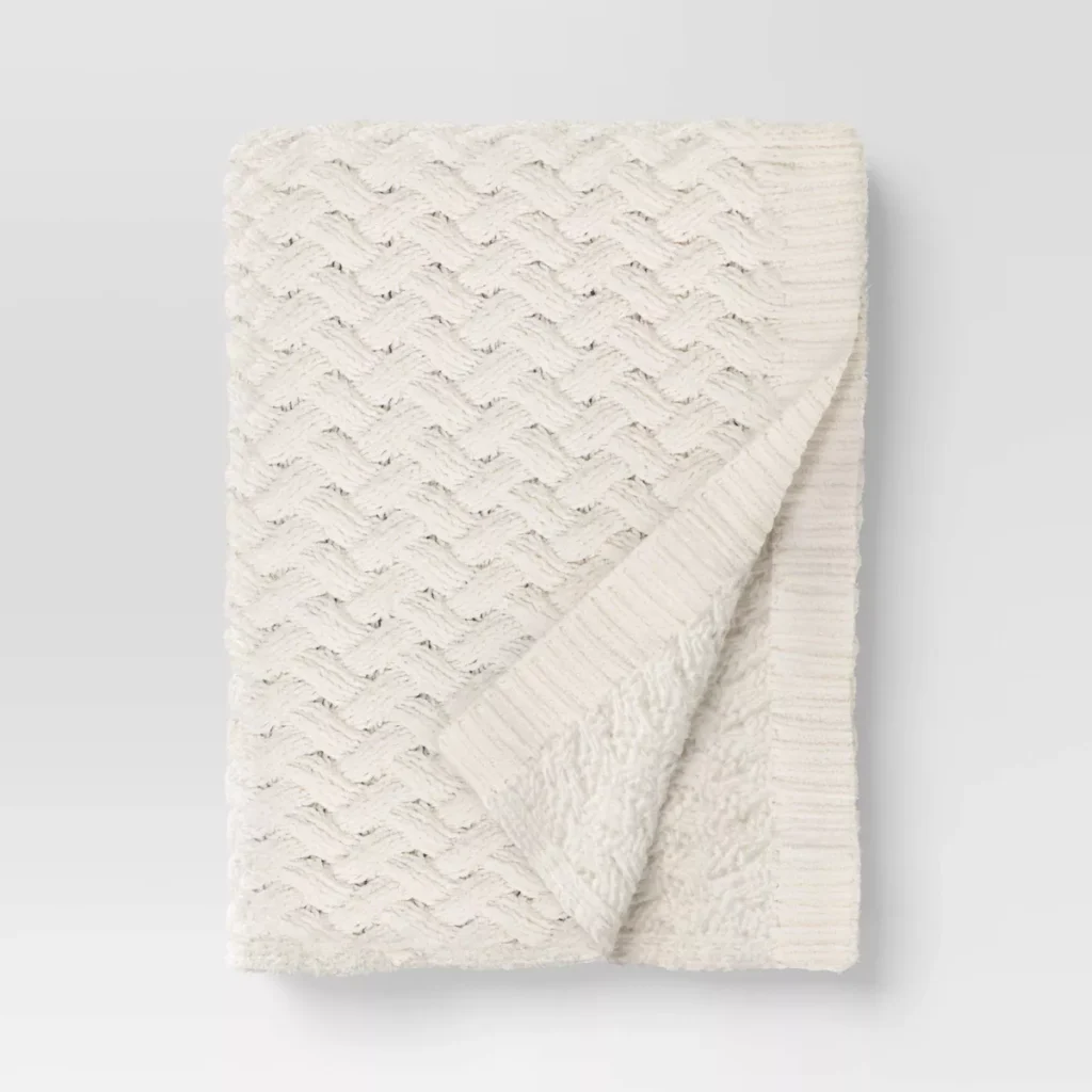 Ivory chunky chenille throw blanket with soft texture