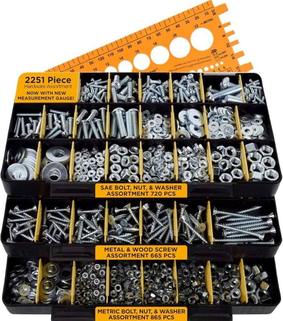 Hardware organizer with assorted screws